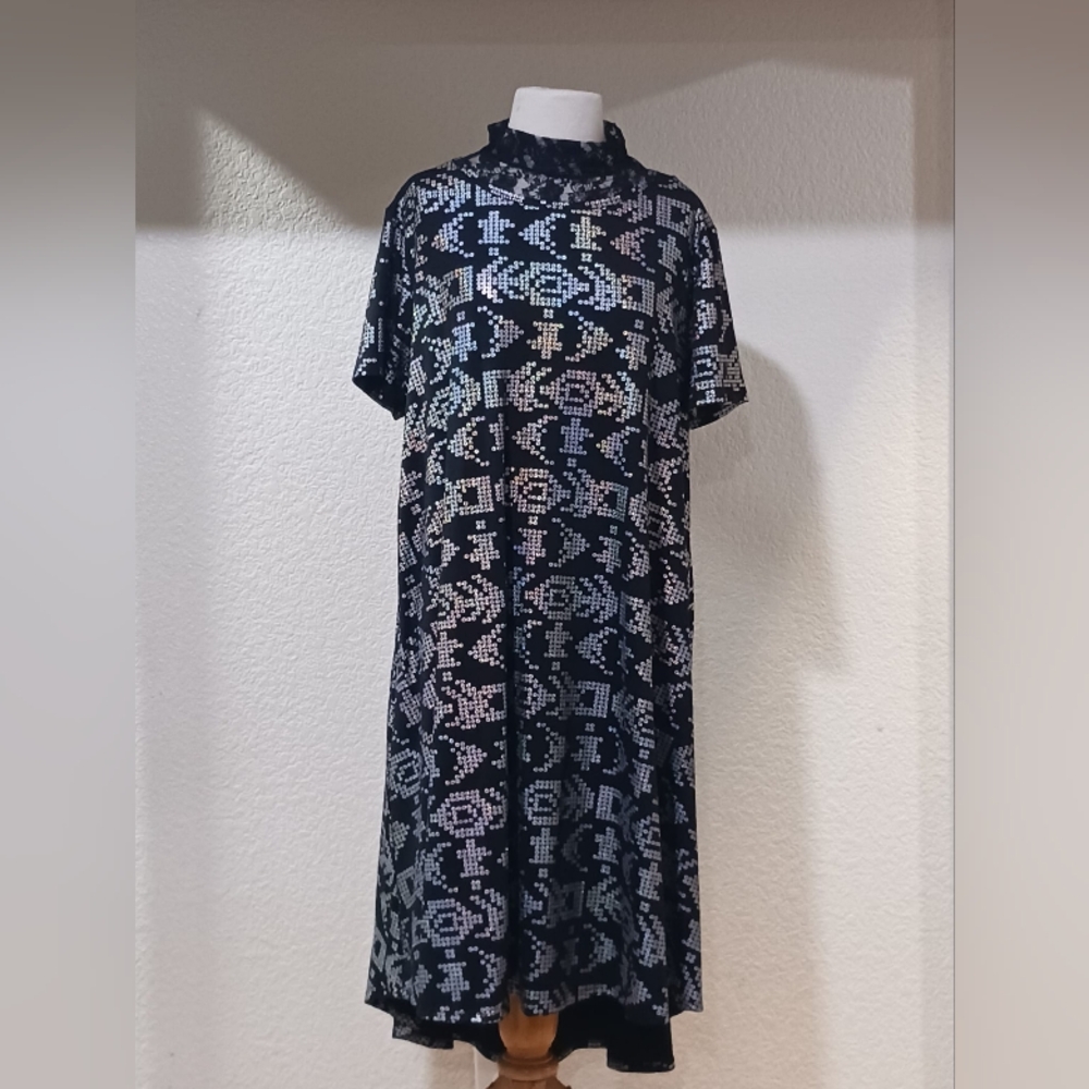 Gray Silver Pattern Black Dress